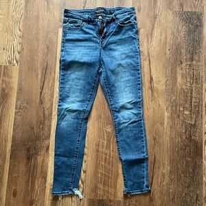 Dark wash skinny jeans
